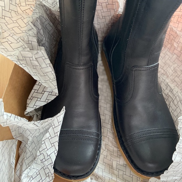 SWEDISH HASBEEN***NEW IN BOX***ORIGINALLY $400 - Picture 9 of 9